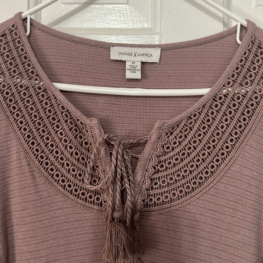 Vintage American long sleeve top size medium